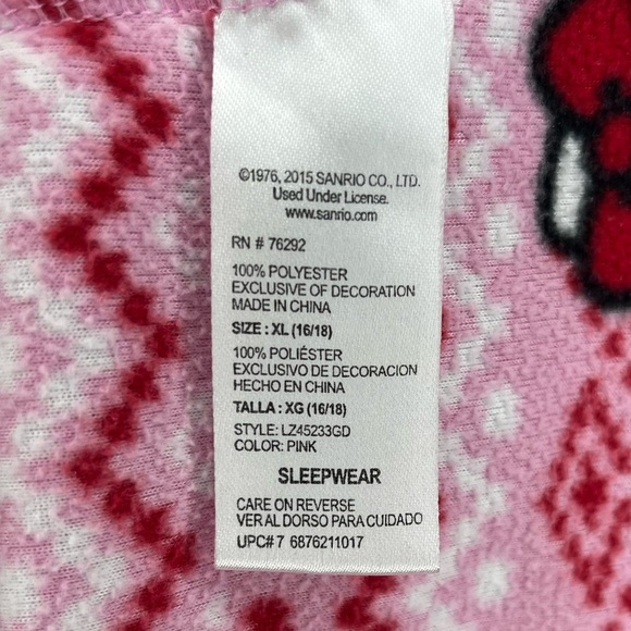 VINTAGE 2004 Hello Kitty XL fleece nightgown - Picture 4 of 5